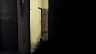 شاهد شرموطة مصرية تركب على زبه ونيك جامد واجمل سكس عربى