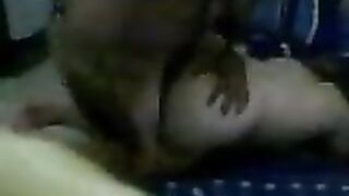 شاب ينيك امه المحجبة سكس مصري محارم