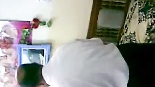 عراقي خمسيني ينيك زوجة اخوة - سكس محارم