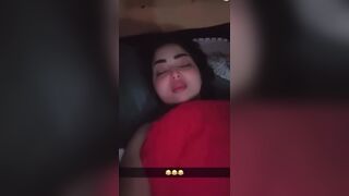 فضيحة ايناس الخالدي نايمه عند عشيقها - سكس عربي