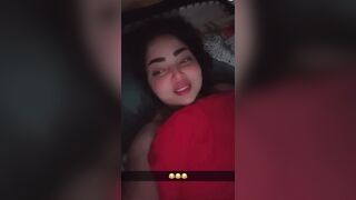 فضيحة ايناس الخالدي نايمه عند عشيقها - سكس عربي