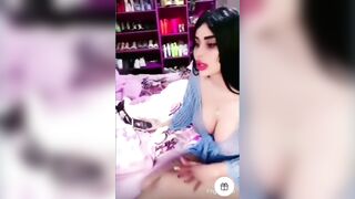 جورجينا درويش تطلع بزازها القشطة الطرية الكبيرة - سكس سوري