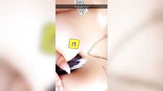 سكس ام شامبو تنيك بزازها بالزب الصناعي