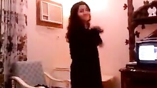 مزه مصرية جسمها فاجر اوى اوي - سكس مصري