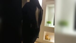 زب انطونيو سليمان في مواجهة طياز بنات السعودية