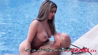 اكتشاف مفاجأة بأن الزبر حقيقي ولذيذ تجربة نيك ممتعة - سكس مترجم