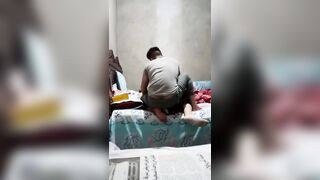 شاب يستفرد ببنت خالته لوحدها في البيت وينيكها - سكس مصري