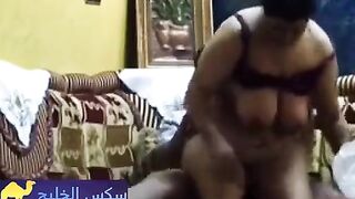 سكس رومانسي مع شرموطة بجسم فتاك واحلى نياكة