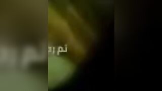 فيلم نيج عراقية ممحونة تتناج من حبيبها في النور وتقوله لا حبيبي طفي النور ما اريد اتناج في النور - سكس عراقي